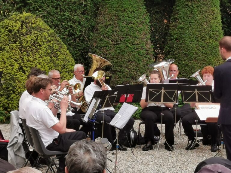 Fanfare-Cheseaux-chateau-23_194430